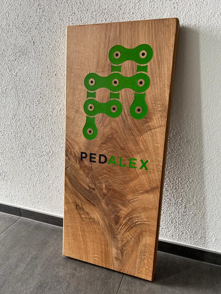 Logos